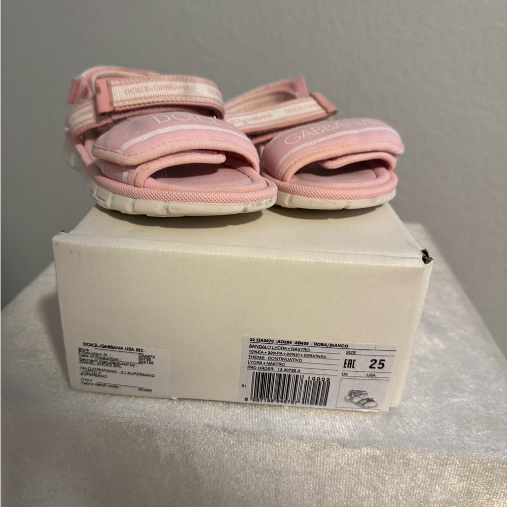 Dolce & Gabbana Kids Pink Sandals